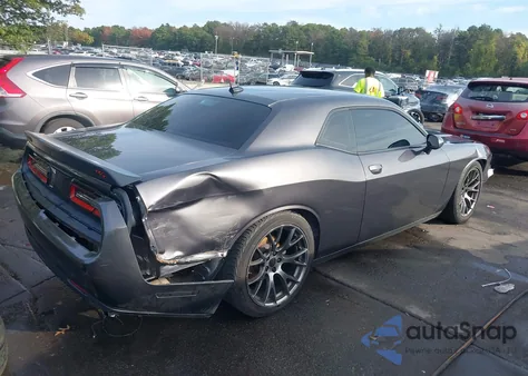 2016 Dodge Challenger R/T Shaker from USA, damaged, VIN 2C3CDZBTXGH300653